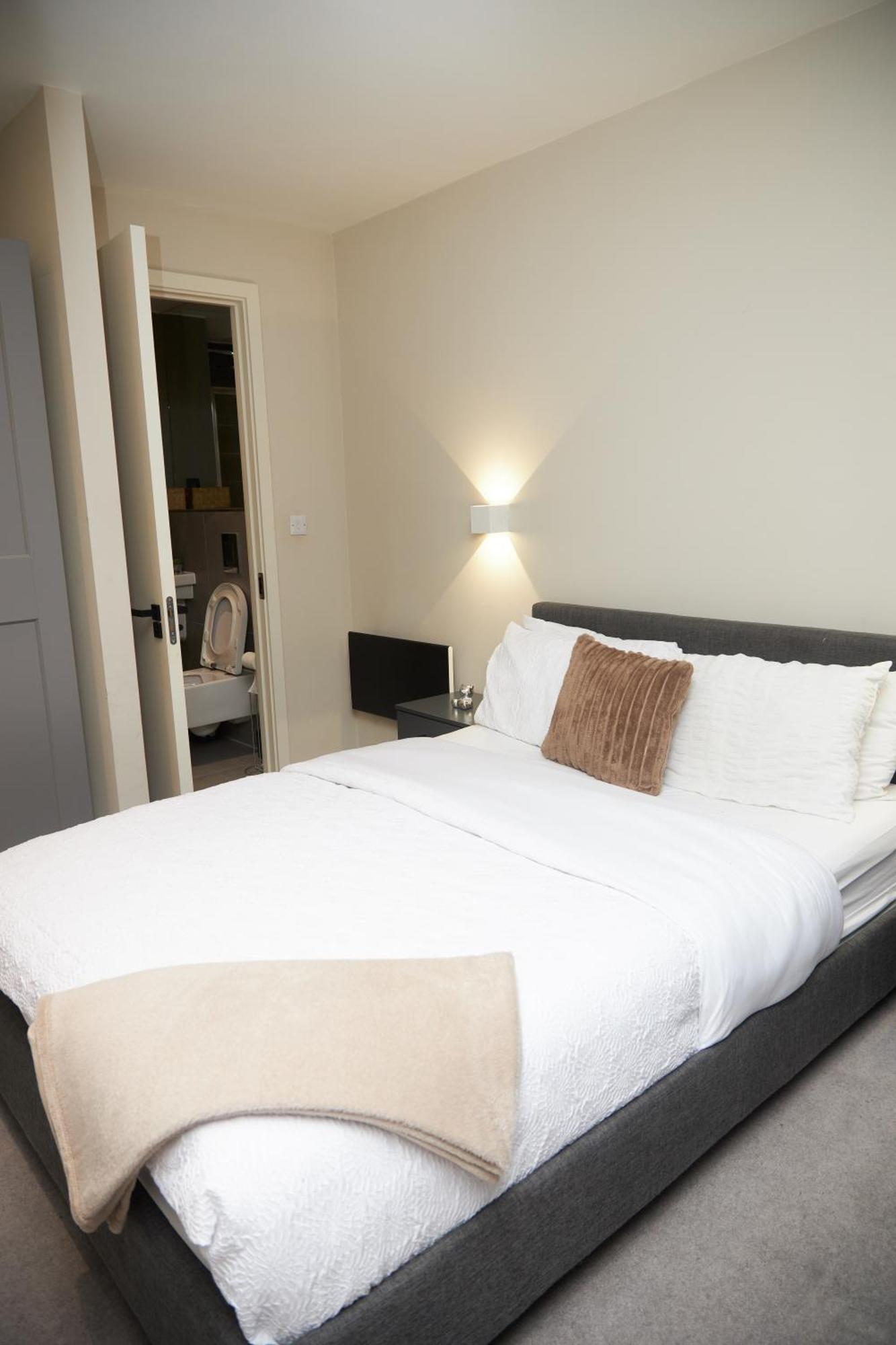 Central Manchester Luxury 2 Bed Apartment With Balcony Екстер'єр фото